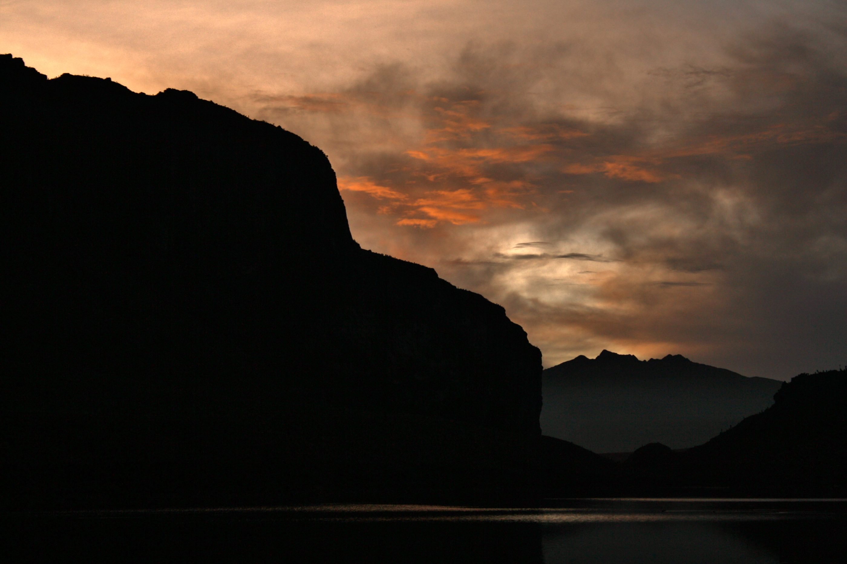 Sonnenuntergang an der Laguna La Leona